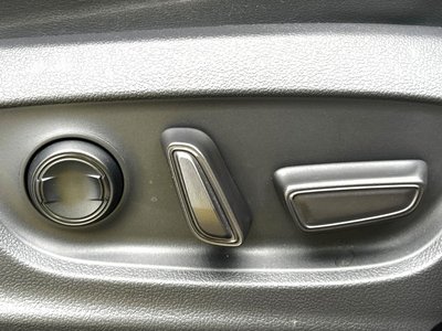 2023 Toyota CROWN SPORT photo 44