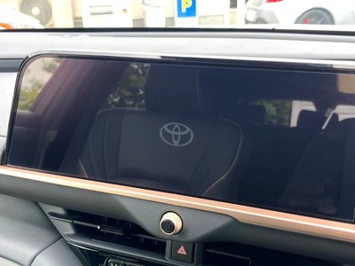 2023 Toyota CROWN SPORT photo 4