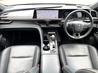 2023 Toyota CROWN SPORT photo 2