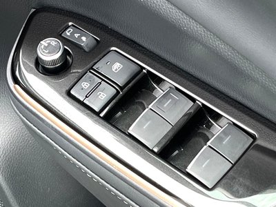 2023 Toyota CROWN SPORT photo 42