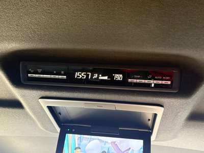 صورة 53 لـ 2022 Toyota GRAND ACE