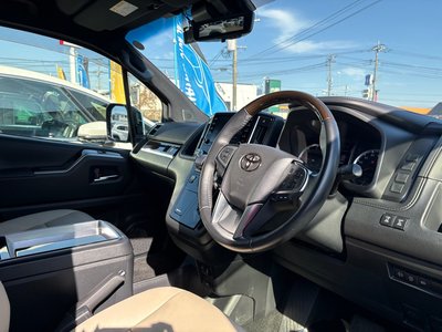 صورة 11 لـ 2022 Toyota GRAND ACE
