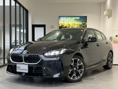 2026 BMW 1 SERIES 照片 1