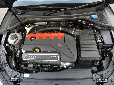 صورة 16 لـ 2024 AUDI RS3 SEDAN