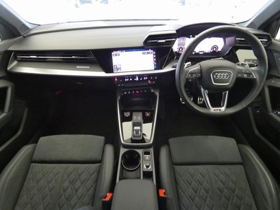 صورة 3 لـ 2024 AUDI RS3 SEDAN