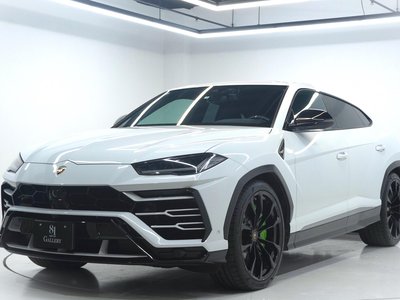 2019 Lamborghini URUS photo 1
