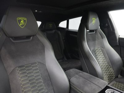 2019 Lamborghini URUS photo 59