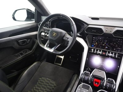 2019 Lamborghini URUS photo 20