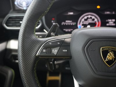2019 Lamborghini URUS photo 26
