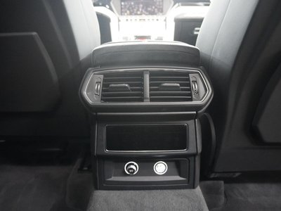2019 Lamborghini URUS photo 53