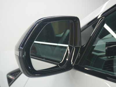 2019 Lamborghini URUS photo 61