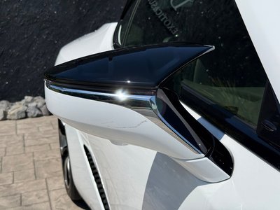صورة مصغرة 12 لـ 2023 Lexus LC CONVERTIBLE