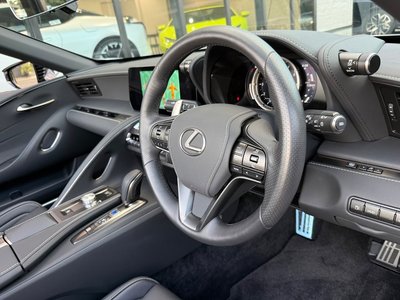 صورة مصغرة 42 لـ 2023 Lexus LC CONVERTIBLE