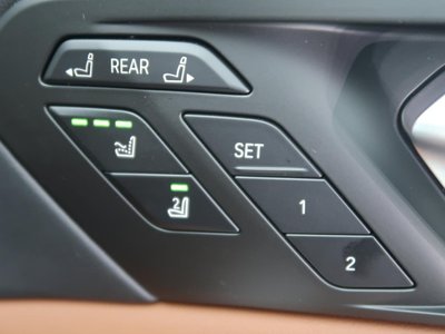 2025 BMW X7 thumbnail 44
