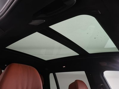 2025 BMW X7 thumbnail 25