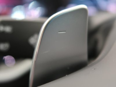 2025 BMW X7 thumbnail 38