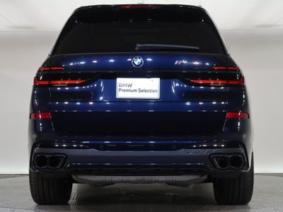 2025 BMW X7 thumbnail 18