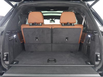 2025 BMW X7 photo 12