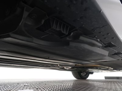 2025 BMW X7 thumbnail 60