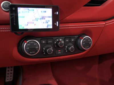 2018 Ferrari 488 SPIDER — миниатюра 26