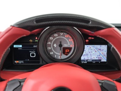 2018 Ferrari 488 SPIDER — миниатюра 24