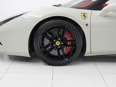 2018 Ferrari 488 SPIDER — миниатюра 17