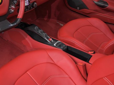 2018 Ferrari 488 SPIDER — миниатюра 27