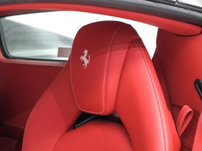 2018 Ferrari 488 SPIDER — миниатюра 19