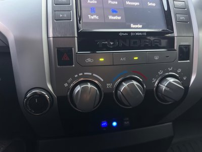 2014 Toyota TUNDRA — фото 31