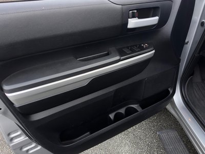2014 Toyota TUNDRA — фото 35