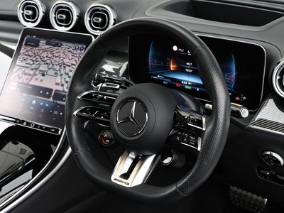 صورة 4 لـ 2024 Mercedes-BENZ GLC AMG