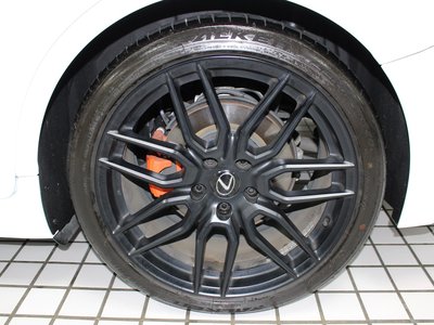 2023 Lexus IS — миниатюра 16
