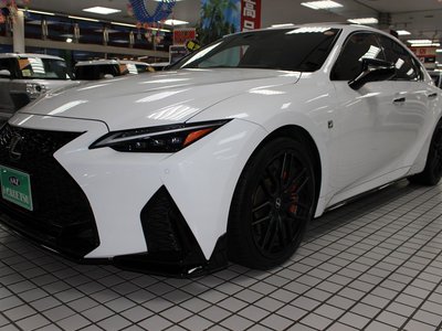 2023 Lexus IS — миниатюра 4