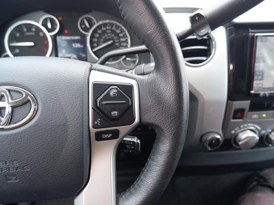 2017 Toyota TUNDRA — миниатюра 33