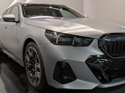 2024 BMW 5 SERIES TOURING 照片 10