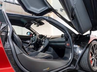 صورة مصغرة 14 لـ 2021 Mclaren 765LT