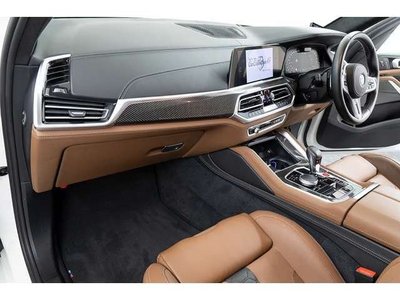 2021 BMW X5 M — миниатюра 71