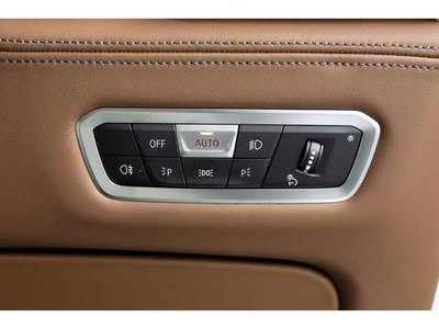 2021 BMW X5 M — миниатюра 65