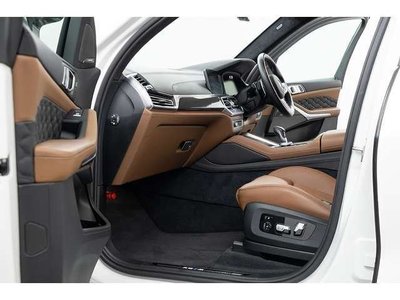 2021 BMW X5 M — миниатюра 38