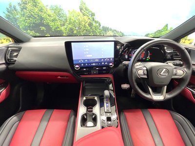 2023 Lexus NX 缩略图 2