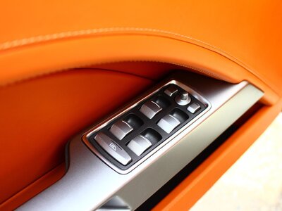 2015 Aston Martin RAPIDE — миниатюра 26
