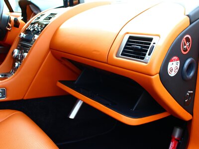 2015 Aston Martin RAPIDE — миниатюра 41
