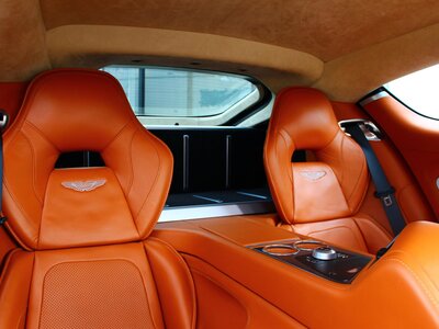 2015 Aston Martin RAPIDE — миниатюра 52