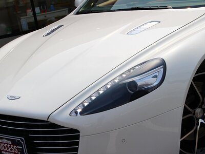 2015 Aston Martin RAPIDE — миниатюра 85