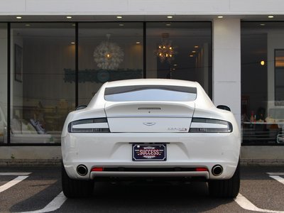 2015 Aston Martin RAPIDE — миниатюра 10