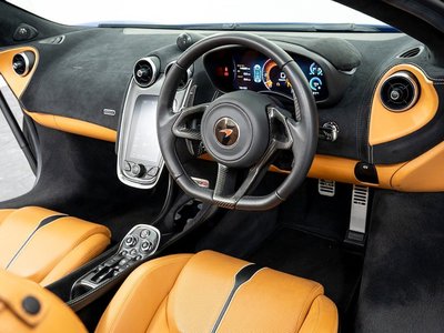 2017 Mclaren 570S SPIDER — фото 5