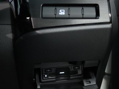 2023 Lexus ES photo 22