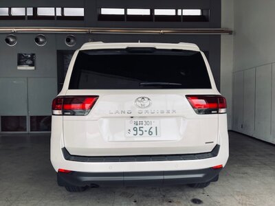 2024 Toyota LAND CRUISER 300 — фото 10