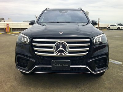 2025 Mercedes-BENZ GLS photo 2