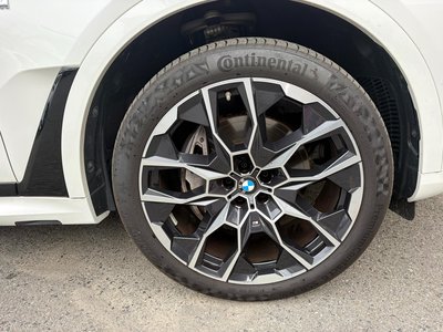 2024 BMW X7 照片 16